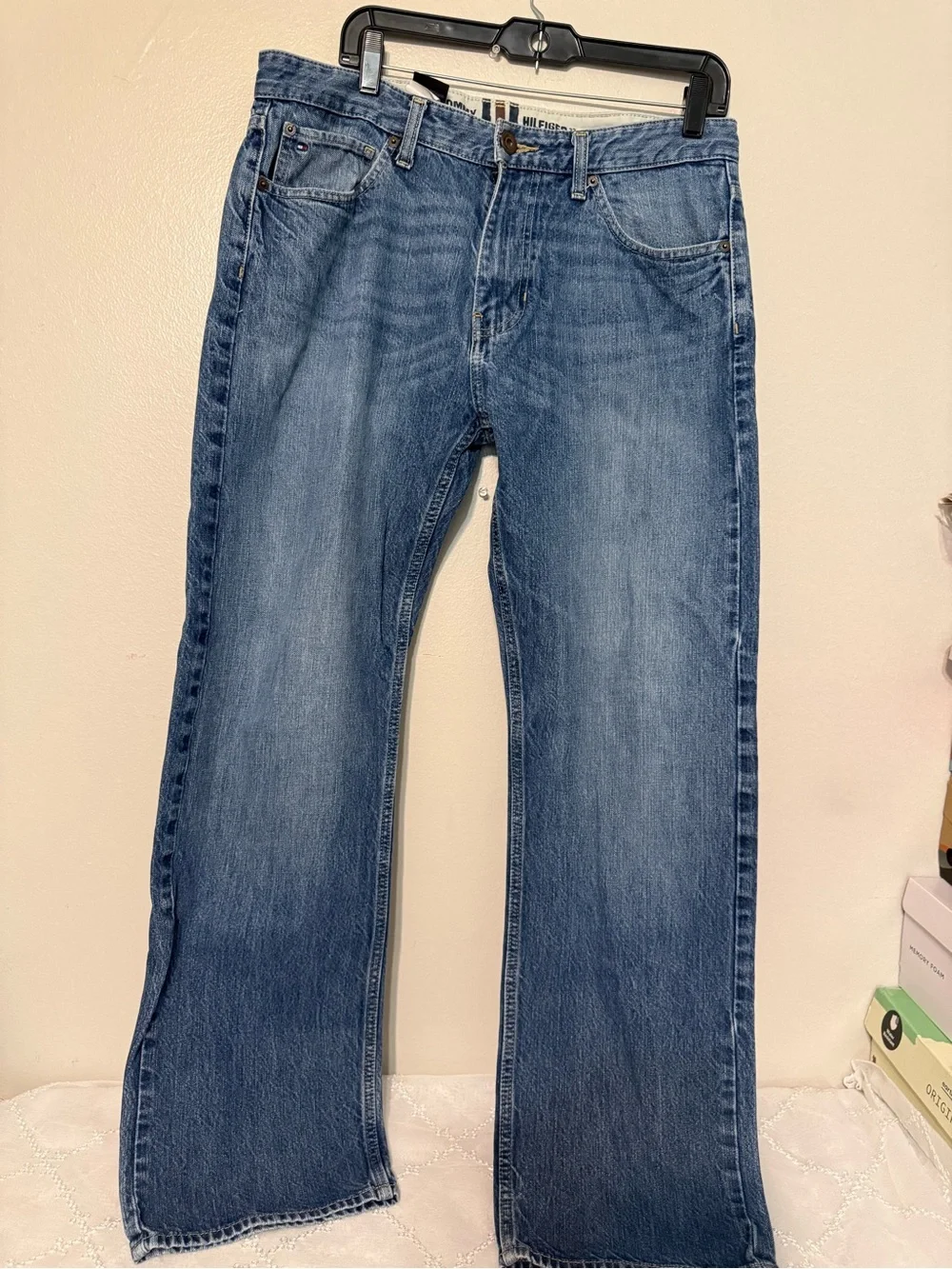 Tommy Hilfiger Men's Medium Blue Bootcut Jeans